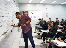 Piso do magistério completa 18 anos, mas valorização dos professores é desafio