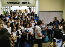 Estudantes do Cefet, no Rio, barram interventor de Bolsonaro