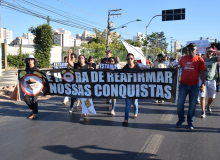 Professores do MT se mobilizam pelo pagamento integral do piso de 2022, de 33,24%