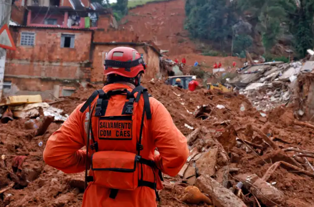 Antes da tragédia, CUT-MG denunciou Zema por corte de 96% nas verbas para as chuvas