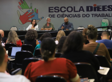 Comunicação popular e disputa digital marcam debate no Enacom da CUT