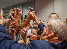 'Nós temos a tranquilidade da verdade, eles não', diz Lula