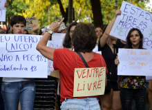 Protesto em SP e PR contra PEC que torna aborto crime
