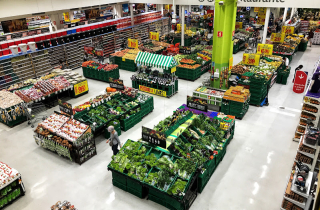 Preços de alimentos caem e prévia da inflação de junho fica em 0,26%