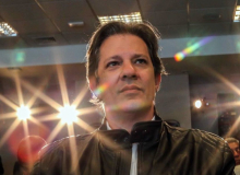 Haddad: em meio a pandemia, Bolsonaro se preocupa com sua ‘família de delinquentes'