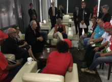 Manifestantes em greve de fome se encontram com Lewandowski no STF