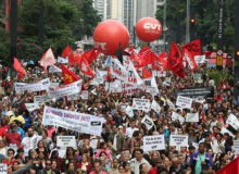 SP: Professores podem decretar greve pelo piso salarial