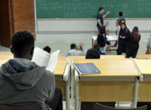Mais de 3,7 mil cidades ainda não têm data para retorno das aulas presenciais