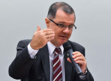 Querem destruir a Previdência feita de suor do trabalhador