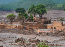 Barragem rompe em Brumadinho e pelo menos 200 pessoas estão desaparecidas