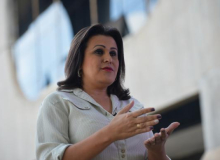 Preconceito afasta mulheres transexuais do trabalho
