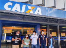 Bancários de Criciúma retardaram a abertura da Caixa em uma hora