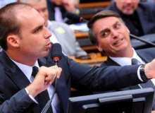 De pai para filho: Congresso reage à indicação de Eduardo para Embaixada dos EUA