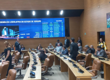 Deputados aprovam privatização do serviço público de Sergipe