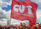 Pressão dos trabalhadores faz Alcolumbre encaminhar PEC do fim da 6x1 à CCJ