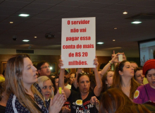 SC: Adiada votação do plano de carreira do magistério
