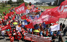 Marcha da Classe Trabalhadora leva milhares às ruas de Brasília