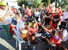 Rede Lula Livre de rádio estreia nesta segunda, direto de Curitiba