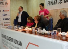 SP: trabalhadores em educação pública criam federação para unir categoria
