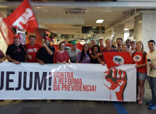 RS: Frei Sérgio Görgen é recebido após greve de fome