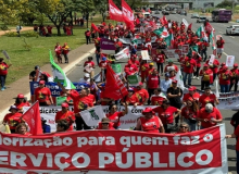 Relator do PL da negociação coletiva no setor público recebe servidores