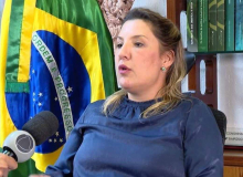 Presidente da Caixa faz campanha para Bolsonaro em horário de expediente