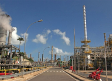 PT apresenta projeto para bloquear estudos sobre privatização da Petrobras