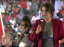 Bebel Noronha toma posse em novo mandato na Apeoesp
