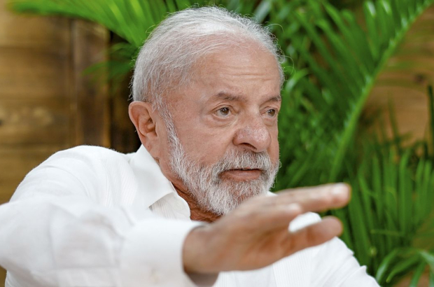 Lula quer anular leilão da Petrobras por vender gás acima da tabela