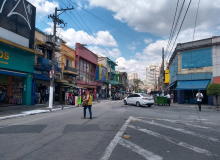 Queda de 90% no comércio informal da movimentada Lapa deixa ambulantes desamparados