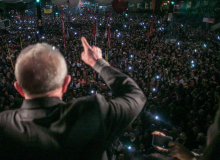 SP clama pela defesa de Lula, da democracia e contra Temer