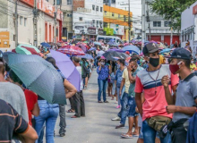 PT propõe que governo pague auxílio de R$ 600 por um ano