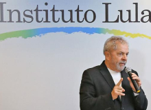 Por “possível erro histórico”, Lula aciona STF
