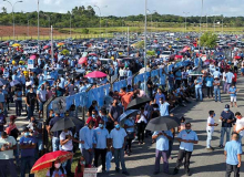 Para preservar empregos, metalúrgicos do ABC debatem nacionalização da Ford