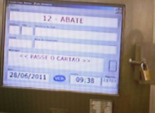 JBS Friboi põe até cadeado em relógio...