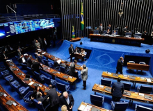 Senadores denunciam paralisia do ministro da Saúde e risco à vida de brasileiros