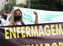 PL da enfermagem: mais que aplausos, trabalhadores querem direitos