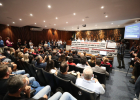 Servidores do Paraná reagem a privatização de estatal de tecnologia e ameaçam greve