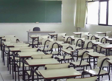 Volta às aulas: Ex-secretários da educação, professores e famílias são contra