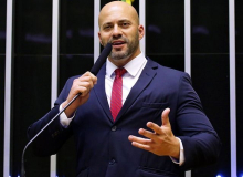 Câmara aprova prisão do deputado Daniel Silveira (PSL) que atacou STF e a democracia