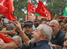 CUT/Vox Populi: LULA é imbatível nas urnas, no 1º e 2º turno