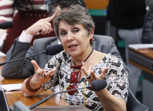 Senado derruba resolução que podia acabar com planos de saúde de estatais