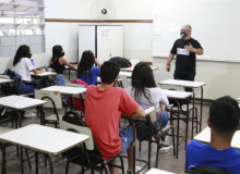 Covid-19: escolas estaduais paulistas atingem marca de 900 casos de contaminação