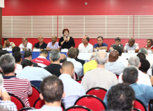 É falácia a justificativa do governo para retirar direitos