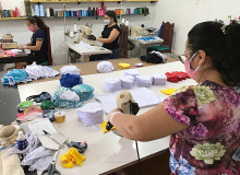 Plataforma reúne costureiros e costureiras que produzem máscaras em todo o Brasil