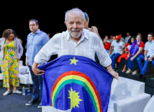 Lula tem 63% das intenções de voto em Pernambuco, 41% pontos a mais do que Bolsonaro