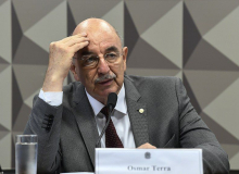 CPI da Covid ouve Osmar Terra, 'padrinho' do 'gabinete paralelo. Assista aqui