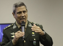 Braga Netto desviou dinheiro para Covid e usou em gastos militares, segundo o TCU