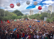 Em Minas Gerais a greve da educação continua!