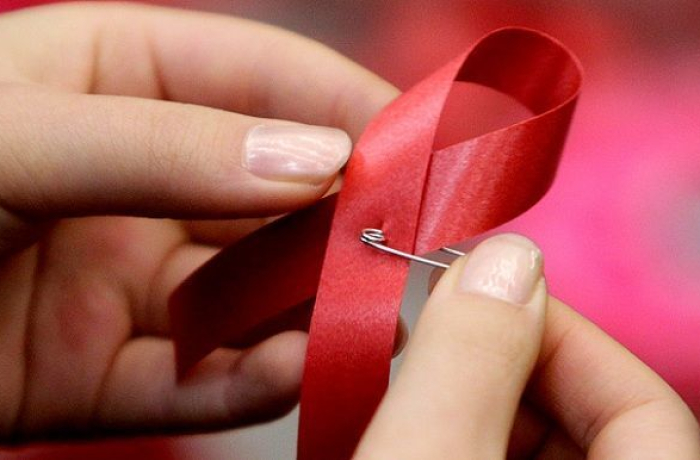 HIV não é sinônimo de aids e tratamento pode garantir vida normal a  pacientes